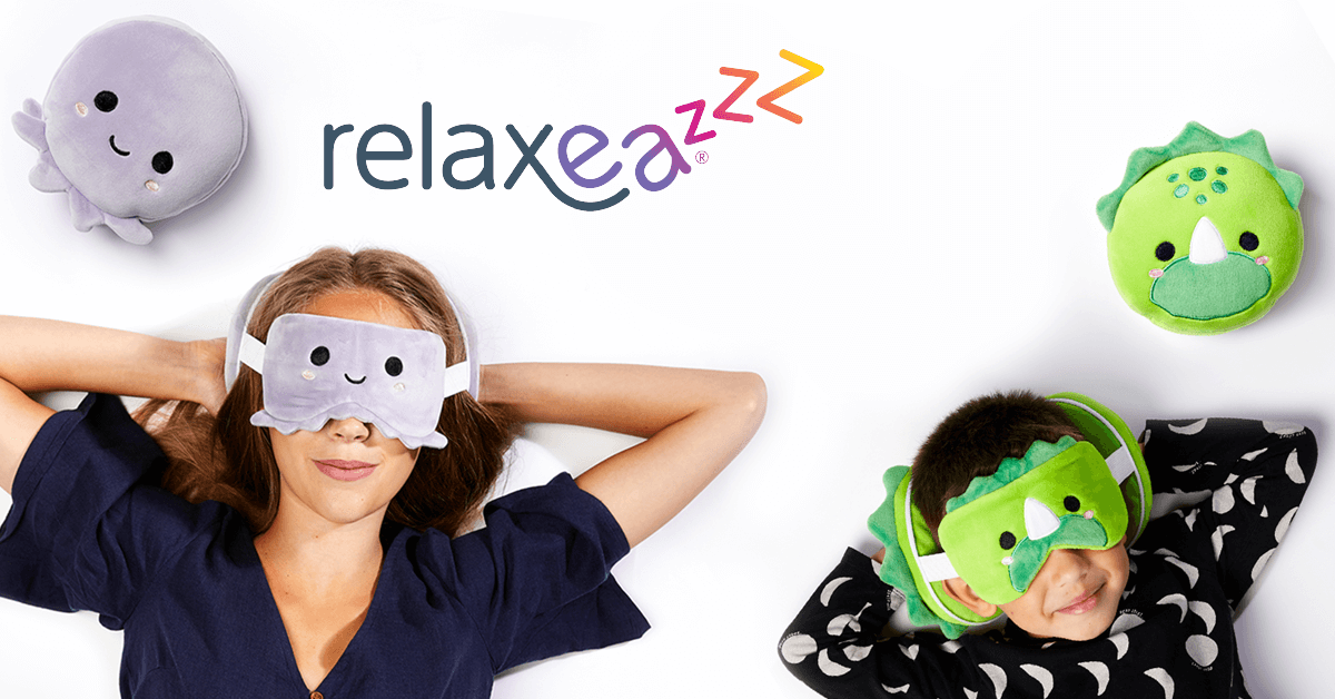 Relaxeazzz Travel Pillow: Finalist for the Gift of All Time